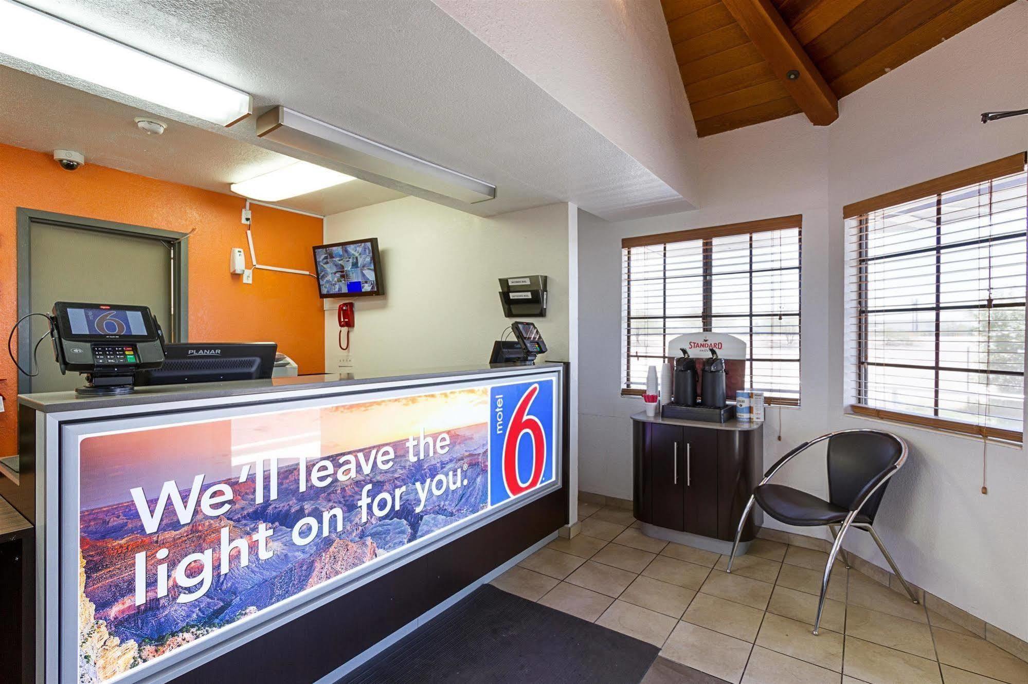 Motel 6-Mesa, Az - South Exterior photo