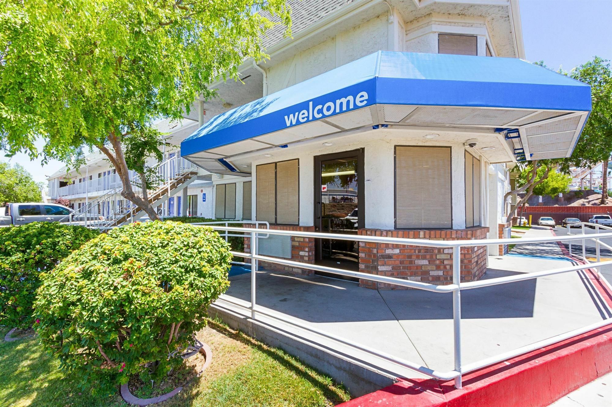 Motel 6-Mesa, Az - South Exterior photo