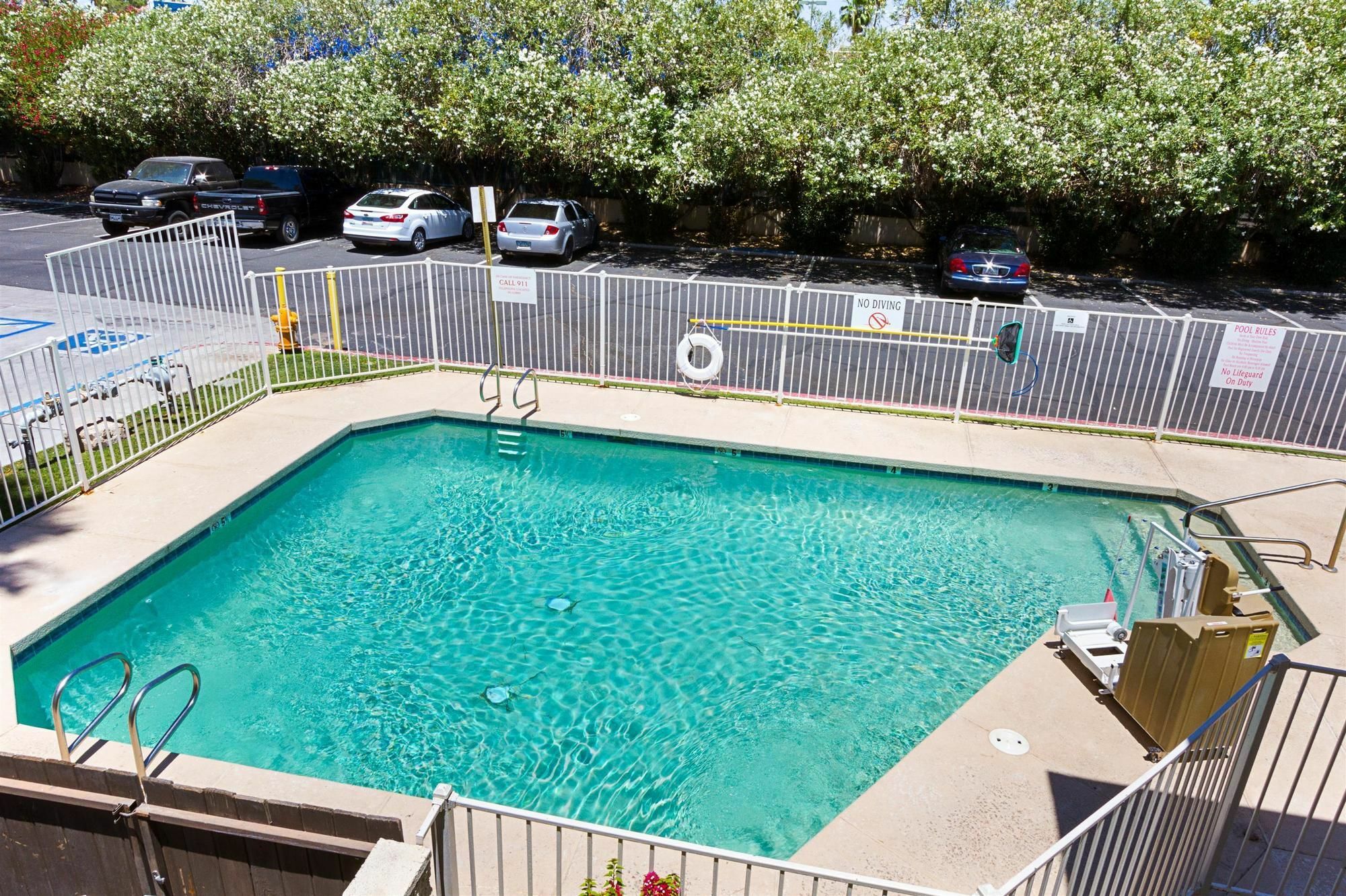 Motel 6-Mesa, Az - South Exterior photo