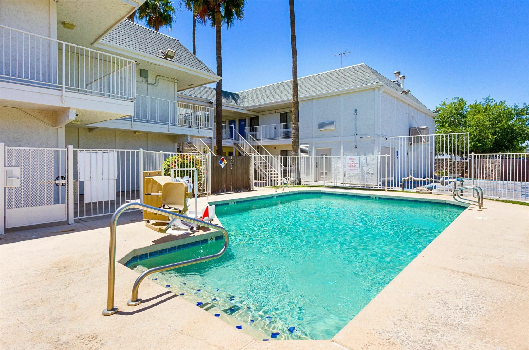 Motel 6-Mesa, Az - South Exterior photo