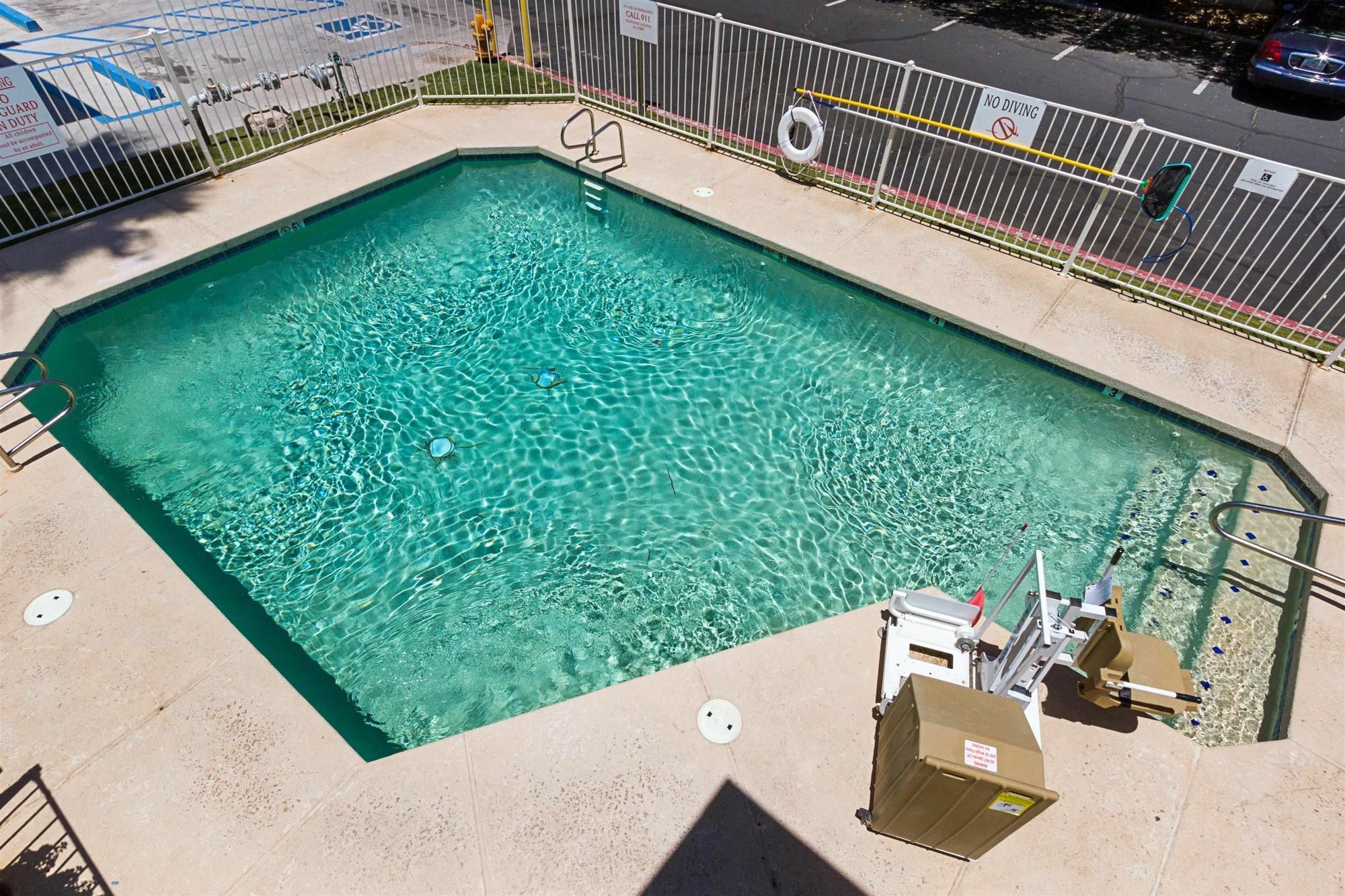 Motel 6-Mesa, Az - South Exterior photo